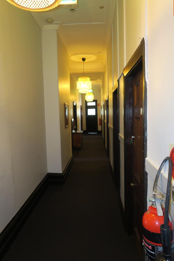 The Family Hotel Maitland Exterior photo